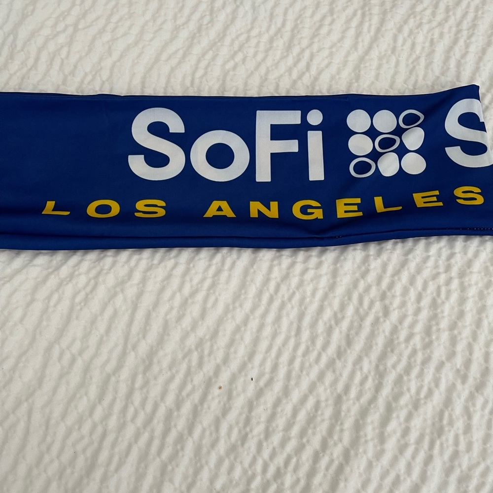 LA Rams/Sofi Stadium Scarf - Picture 3 of 6